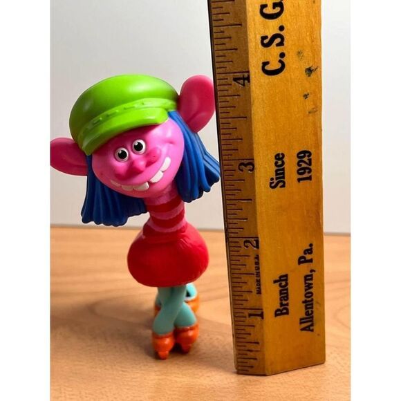 DreamWorks Trolls World Tour Cooper Figure McDonalds - Picture 5 of 6